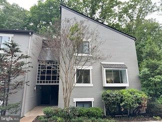 11739 Ledura Ct Unit T8, Reston, VA 20191