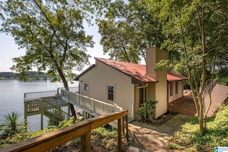 417 W Sunset Dr, Talladega, AL 35160
