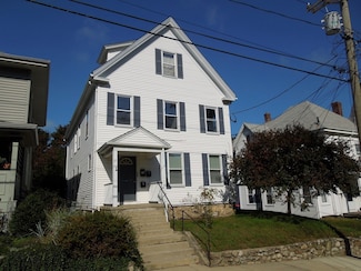 15 Clyfton St Unit 3, Plymouth, MA 02360