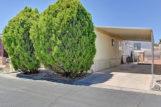4577 Royal Ridge Blvd, Las Vegas, NV 89103