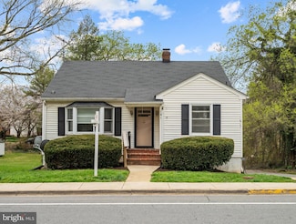 141 N Hatcher Ave, Purcellville, VA 20132