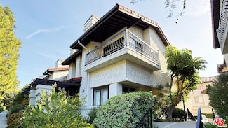 1488 Palisades Dr, Pacific Palisades, CA 90272