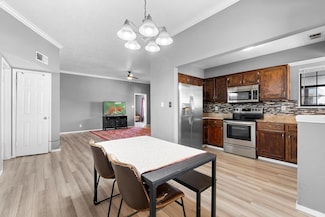 7323 Platero Place NW, Albuquerque, NM 87120