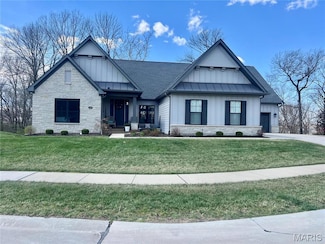1211 Gooseberry Ln, Chesterfield, MO 63005