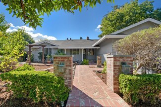 1026 Yorktown Dr, Sunnyvale, CA 94087