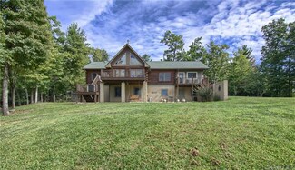 654 Dogwood Mountain Rd, Penrose, NC 28766