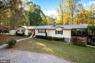 141 Meadows Rd, Fredericksburg, VA 22406