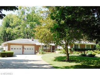 9634 Wolfe Rd, Windham, OH 44288