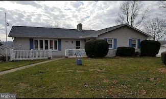 2207 Black Rock Rd, Hanover, PA 17331