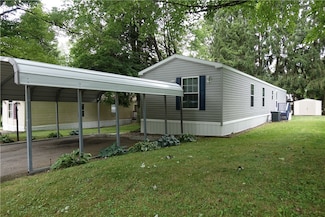 229 Baxter Ln, Butler, PA 16001