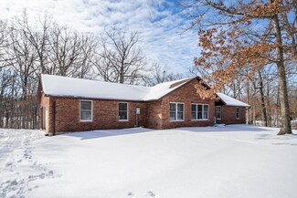 3904 E Graybill Rd, Sturgeon, MO 65284