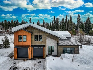224 Meadow Lake Ct, McCall, ID 83638