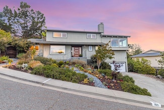 805 Regent Ct, San Carlos, CA 94070