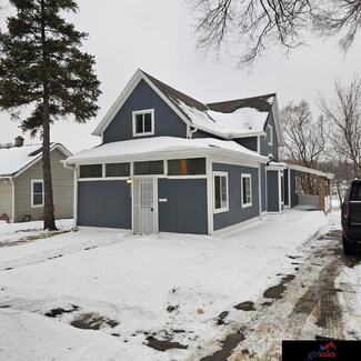 3304 Bedford Ave, Omaha, NE 68111