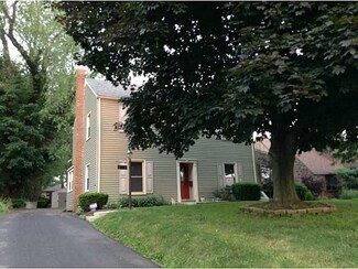 515 S 7th St, Sharpsville, PA 16150