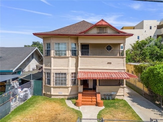 115 W 51st St, Los Angeles, CA 90037