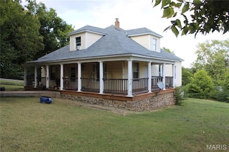 808 Walnut St, Doniphan, MO 63935