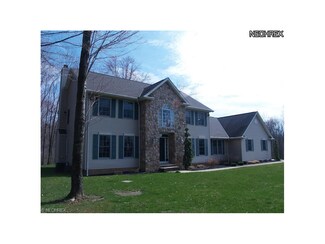 7850 Arlington Dr, Chesterland, OH 44026