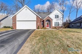 7636 Jonathan Dr, Holland, OH 43528