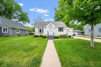 1514 N North Ave, Fairmont, MN 56031