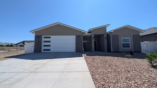 3325 Pyrus St, Clifton, CO 81520