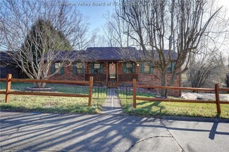1028 Oakwood Rd, Culloden, WV 25510