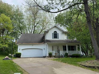 1777 Chickory Ln, Rochester, IN 46975
