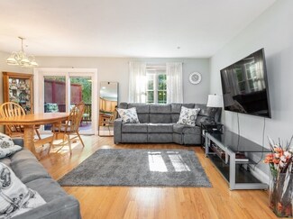 3 Village Way Unit 3, Rutland, MA 01543