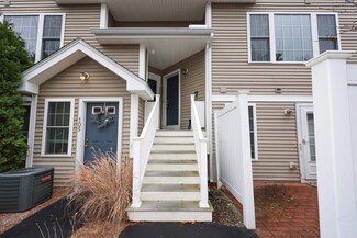1 Maple Ridge Dr Unit 207, MerriMacK, NH 03054