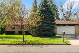 921 Troy Dr, Madison, WI 53704