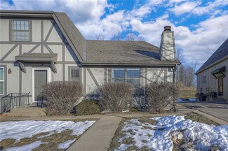 7030 N Fisk Ct, Kansas City, MO 64151