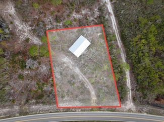 18960 Beach Rd, Perry, FL 32348