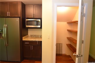 47-604 Ahilama Rd, Kaneohe, HI 96744
