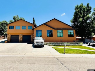 2030 Carson St, Rock Springs, WY 82901