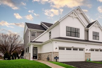 4414 Chelsea Manor Cir, Aurora, IL 60504