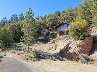15604 San Moritz Dr, Pine Mountain Club, CA 93222