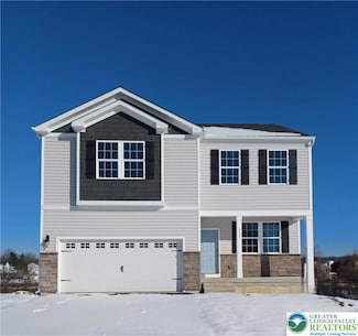 107 Winding Rd, Easton, PA 18040