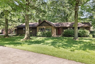1980 Walker Lake Rd, Ontario, OH 44906