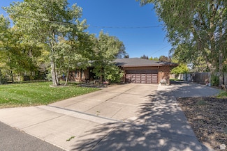 717 Park Dr, Hyrum, UT 84319