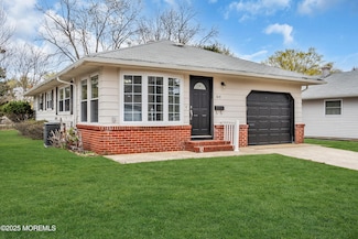 615 Jamaica Blvd, Toms River, NJ 08757