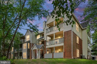 12152 Penderview Terrace Unit 1322, Fairfax, VA 22033