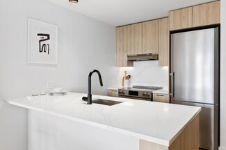 37-05 30th St Unit 602, Astoria, NY 11101