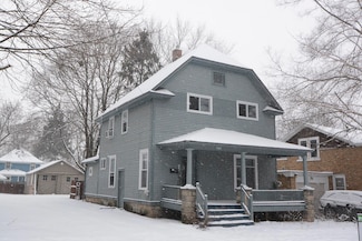 708 McCourtie St, Kalamazoo, MI 49008