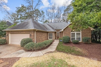 9117 Brightleaf Place, Charlotte, NC 28269