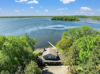 14490 Irwin Ct, Montgomery, MN 56069