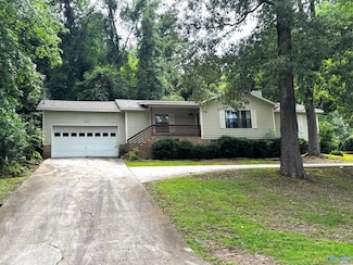 3233 Creek Path Rd, Guntersville, AL 35976