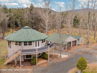 215 Siam Rd, Windham, NY 12496