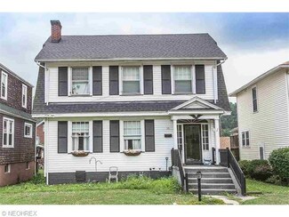 15 Maple St, Bridgeport, OH 43912