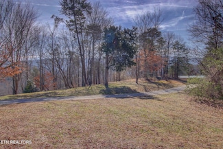 4575 Crooked Creek Way, Maryville, TN 37803
