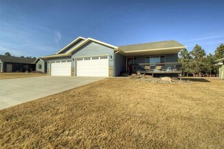7397 Castlewood Dr, Summerset, SD 57718